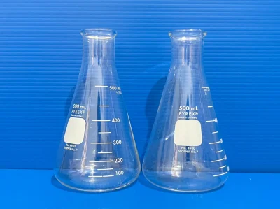 Erlenmeyer flask, size 500 ml., "Pyrex"