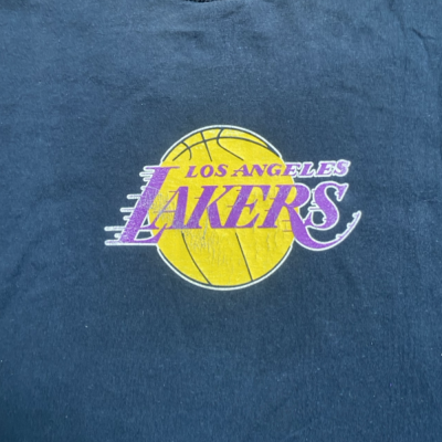 Los Angeles Lakers T-Shirt   Size XL