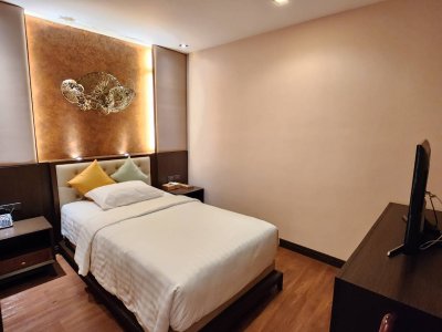 VIP  House 