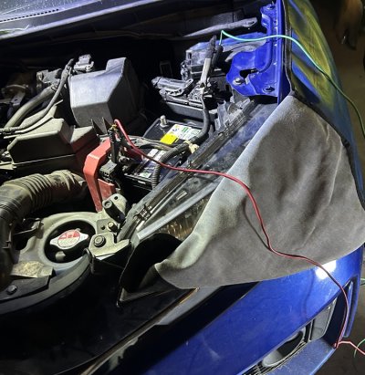 เปลี่ยนแบตเตอรี่ขนาดเดิมรถเก๋ง Honda jazz GK ที่เป็นลุกเล็ก FB S500