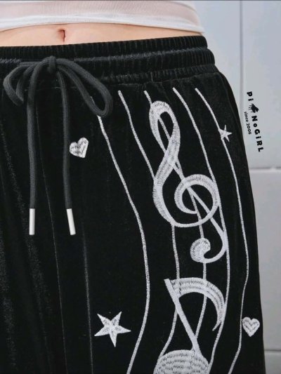 กางเกงขายาวกำมะหยี่ ปักลายตัวโน้ต สวยมากกกกก