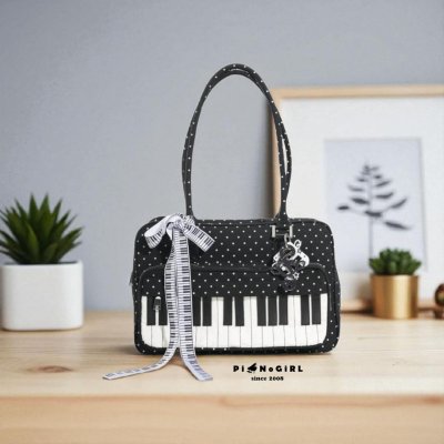 Piano-Themed Shoulder Bag with Adorable Details