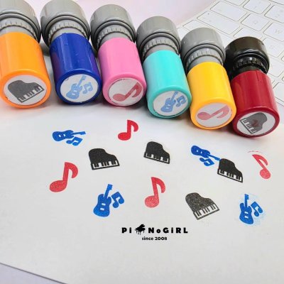 ตัว stamp ลายเครื่องดนตรีและตัวโน้ต