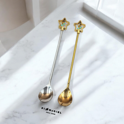 ช้อนสแตนเลสดาวกุญแจซอล มี 2 สี