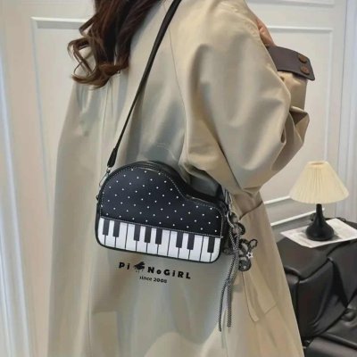 กระเป๋าสะพายทรงแกรนด์เปียโน น่ารักมากกกก