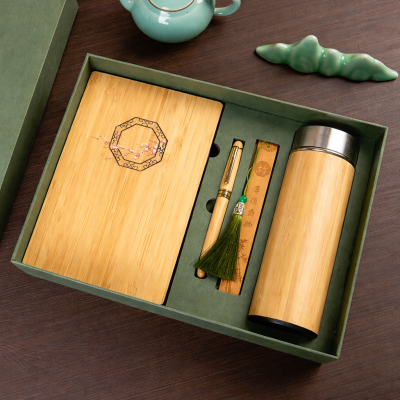 สมุดบันทึกไม้ชุดสูทหรูหราเบาๆกล่องของขวัญสมุดบันทึกธุรกิจ a5