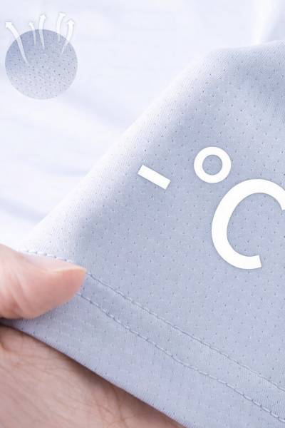 เสื้อยืด  แบบสกรีนโลโก้