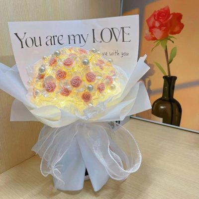 ช่อดอกไม้ แบบ 21 ดอก (สกรีนตรงกระดาษที่ห่อ)