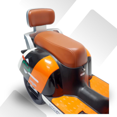 รถมอเตอร์ไฟฟ้าเด็กสกู้ปปี้*มีที่พิง*2มอเตอร์ เล่น usd mp3