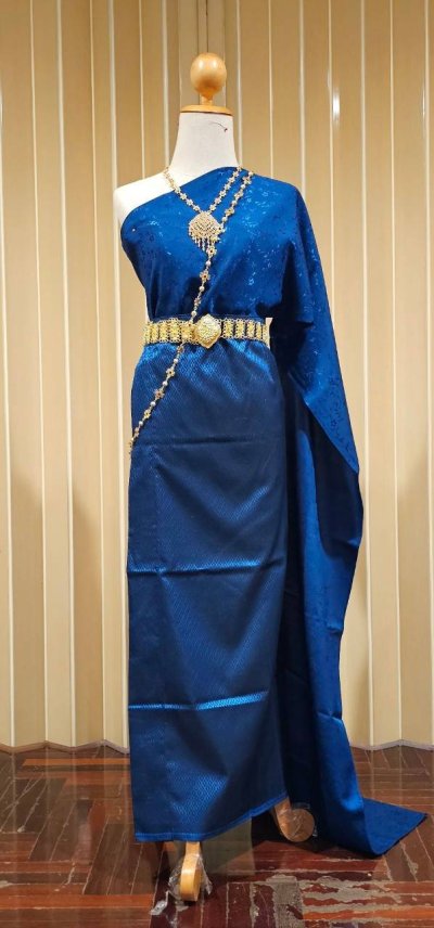 สมใจเช่าชุดไทย