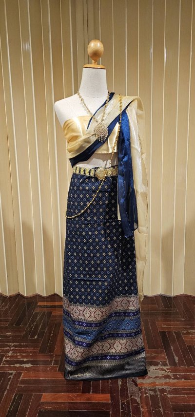 สมใจเช่าชุดไทย