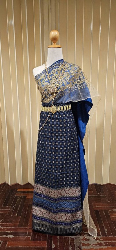 สมใจเช่าชุดไทย