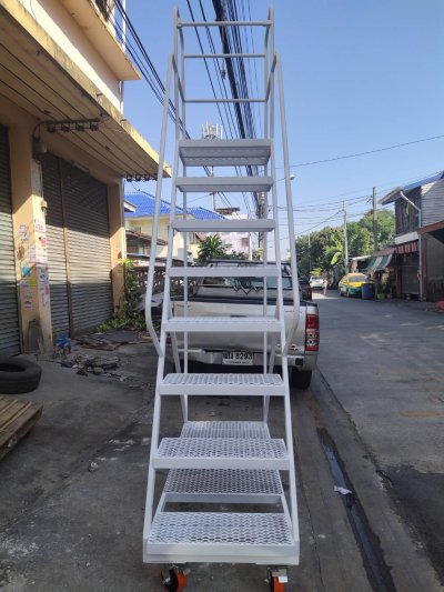 LD7  บันไดติดล้อ บันไดหยิบสินค้าในโกดัง สูง 2 เมตร
