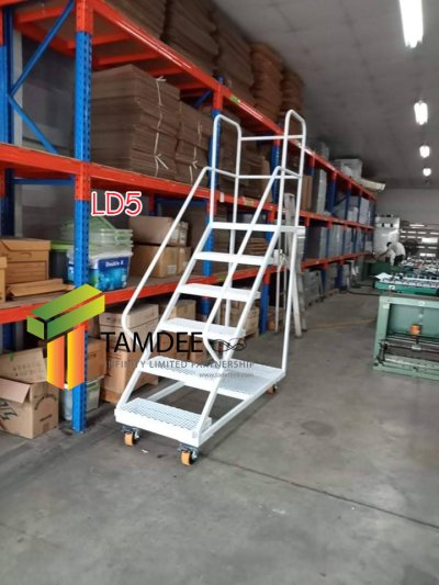 LD5บันไดติดล้อบันไดหยิบสินค้าสูง1.50 เมตร