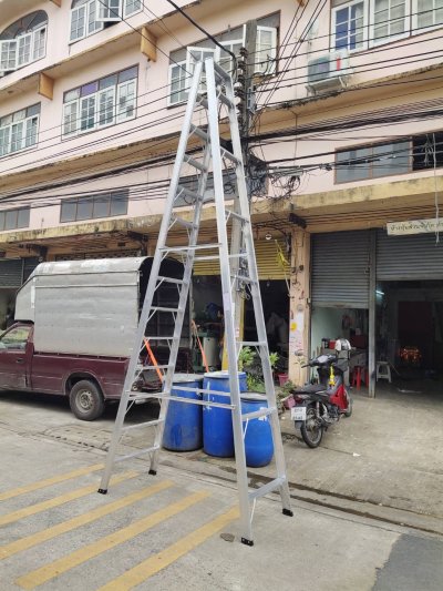 บันไดอลูมิเนียมทรง A ขึ้น-ลง 1 ทาง รุ่นขาใหญ่ (BARCO)