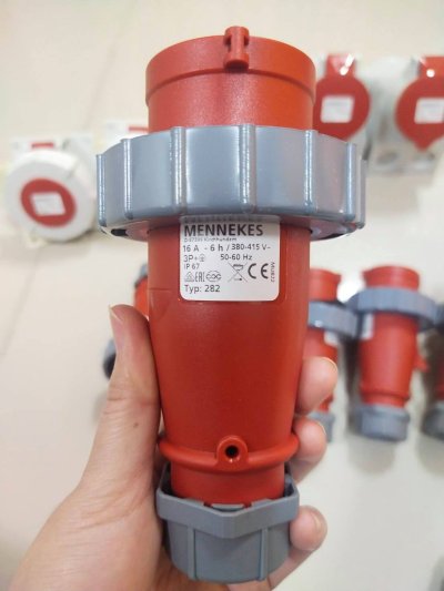 เต้ารับฝัง-เฉียง 32A 3P+E 400V (IP67) ปลั๊กตัวผู้ 16A 3P+E 400V (IP67) เต้ารับติดลอย 32A 3P+E 400V (IP44)