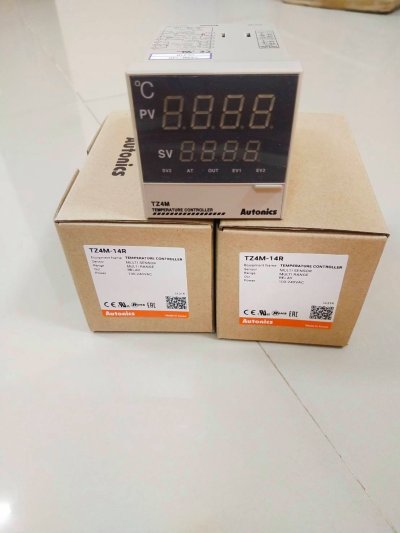 Temperature Controller  "TZ4M-14R" POWER : 100-240VAC