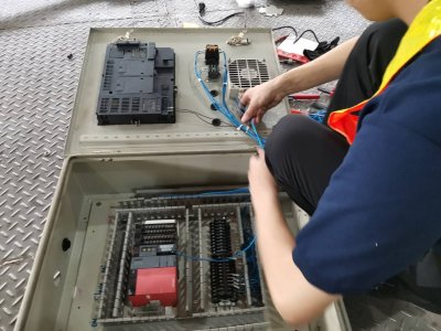 งาน wiring ตู้คอนโทรล PLC with HMI