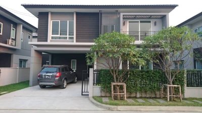 บ้านเดี่ยว : หมู่บ้าน Centro ราชพฤกษ์