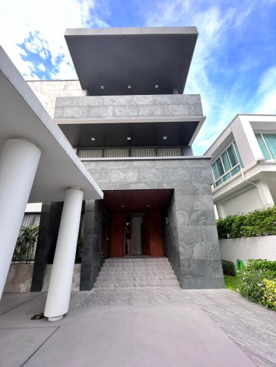 บ้านเดี่ยว : สาริน ปาร์ค บ้านเดี่ยว : สาริน ปาร์ค