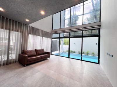 บ้านเดี่ยว : สาริน ปาร์ค บ้านเดี่ยว : สาริน ปาร์ค