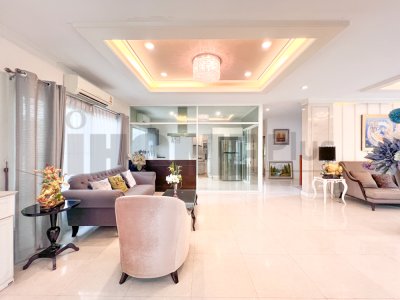 ลัดดารมย์ อิลิแกนซ์ (Laddarom Elegance) ราชพฤกษ์-รัตนาธิเบศร์