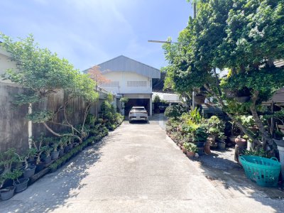 โกดังสินค้า โรงงานแปรรูปไม้ ซอยลำโพ 49 บางบัวทอง นนทบุรี