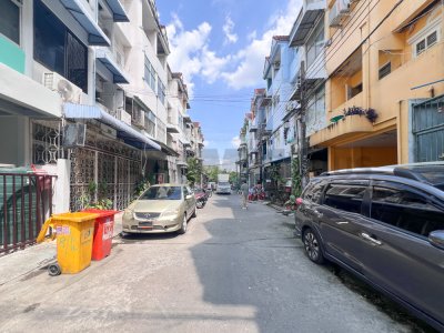 ทาวน์โฮม บ้าน สวนรื่นรมย์ แจ้งวัฒนะซอย10 แยก 7