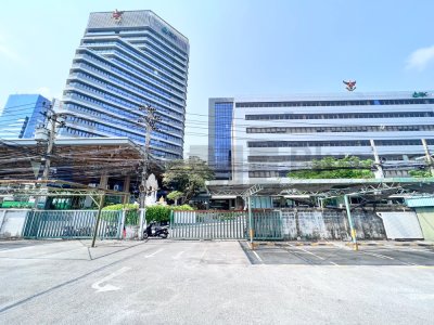 เช่า กิจการที่จอดรถ ซอยรูเบีย สุขุมวิท42 ใกล้โรงพยาบาลกล้วยน้ำไท เช่า กิจการที่จอดรถ ซอยรูเบีย สุขุมวิท42 ใกล้โรงพยาบาลกล้วยน้ำไท