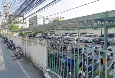 เช่า กิจการที่จอดรถ ซอยรูเบีย สุขุมวิท42 ใกล้โรงพยาบาลกล้วยน้ำไท เช่า กิจการที่จอดรถ ซอยรูเบีย สุขุมวิท42 ใกล้โรงพยาบาลกล้วยน้ำไท