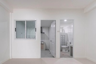 หมู่บ้าน ลาน ทอง ติวานนท์ renovate ติดถนนติวานนท์