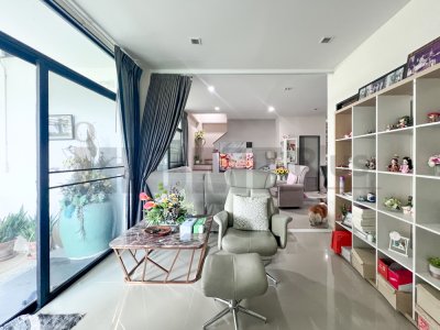 Cozy สตรีวิทยา 2 ซอย 15 | Home office โชคชัย 4 (น้ำไม่ท่วม)