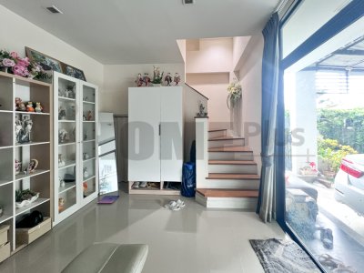 Cozy สตรีวิทยา 2 ซอย 15 | Home office โชคชัย 4 (น้ำไม่ท่วม)