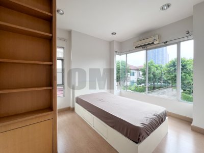 บ้านเดี่ยว เดอะ ซิตี้ รัตนาธิเบศร์ แค ราย THE CITY