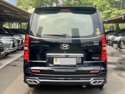 HYUNDAI H1 ROYALE 2018