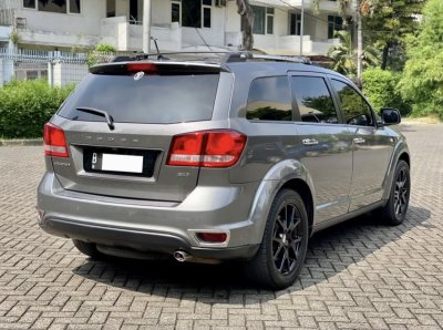 DODGE JOURNEY SXT PLATINUM 2013