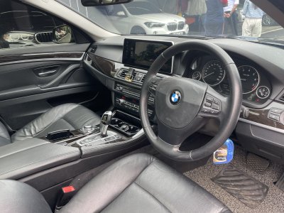BMW 520I 2013