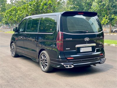 HYUNDAI H1 ROYALE 2018