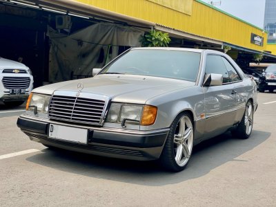 MERCEDES BENZ 300CE 2 DOOR 1989