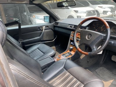 MERCEDES BENZ 300CE 2 DOOR 1989