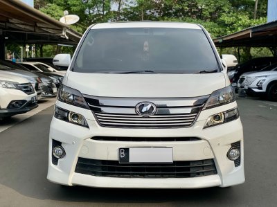 TOYOTA VELLFIRE Z GOLDEN EYE 2015