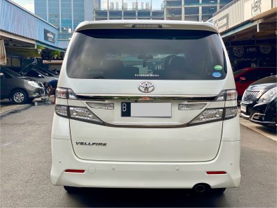 TOYOTA VELLFIRE Z GOLDEN EYE 2015