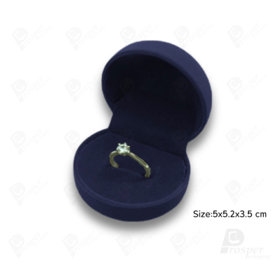 จัดเต็มกล่องกำมะหยี่ใส่เครื่องประดับชุดสีกรม มีทรงสี่เหลี่ยมและหัวใจ ใส่โชว์ชุดเครื่องประดับ ทองแท่ง จิวเวอรี่เซ็ตสินสอด