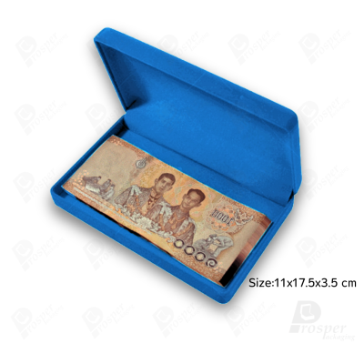 จัดเต็มกล่องกำมะหยี่ใส่เครื่องประดับชุดสีฟ้า ทรงหัวใจและสี่เหลี่ยม จัดโชว์ชุดเครื่องประดับ ทองแท่ง จิวเวอรี่เซ็ตสินสอด