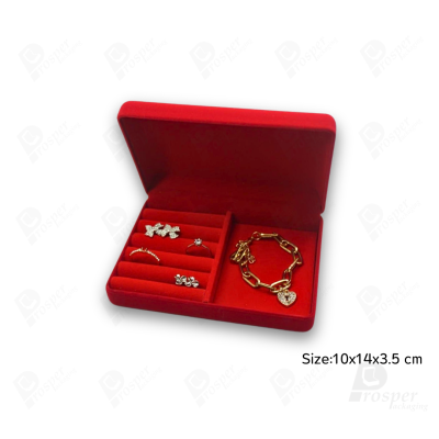 รวมกล่องกำมะหยี่เก็บเครื่องประดับ ภายในมีพื้นเรียบและฟูกใส่ต่างหูหรือแหวนได้อเนกประสงค์ (32R+ปร)