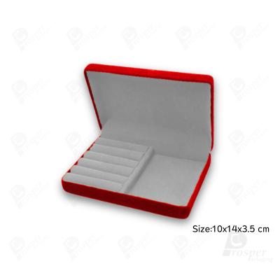 รวมกล่องกำมะหยี่เก็บเครื่องประดับ ภายในมีพื้นเรียบและฟูกใส่ต่างหูหรือแหวนได้อเนกประสงค์ (32R+ปร)