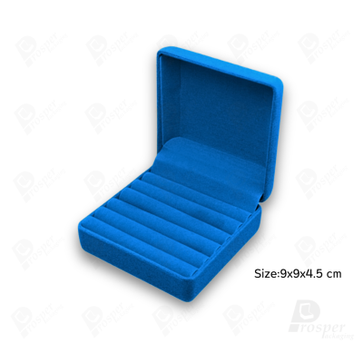 จัดเต็มกล่องกำมะหยี่ใส่เครื่องประดับชุดสีฟ้า ทรงหัวใจและสี่เหลี่ยม จัดโชว์ชุดเครื่องประดับ ทองแท่ง จิวเวอรี่เซ็ตสินสอด