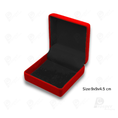 จัดเต็มกล่องใส่ชุดเครื่องประดับกำมะหยี่สีแดง/ดำ มีทรงสี่เหลี่ยมและหัวใจ ใส่โชว์เครื่องประดับได้ครบ