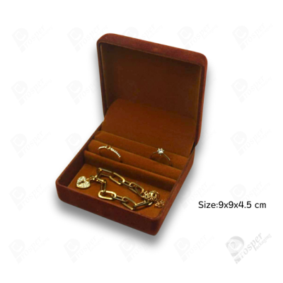 จัดเต็มกล่องกำมะหยี่ใส่เครื่องประดับสีน้ำตาล มีทรงสี่เหลี่ยมและหัวใจ จัดเก็บเครื่องประดับ ทองแท่ง จิวเวอรี่เซ็ตสินสอด