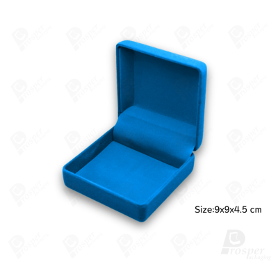 จัดเต็มกล่องกำมะหยี่ใส่เครื่องประดับชุดสีฟ้า ทรงหัวใจและสี่เหลี่ยม จัดโชว์ชุดเครื่องประดับ ทองแท่ง จิวเวอรี่เซ็ตสินสอด